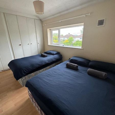 Nice Double Room Near Omni Shopping Дублін Екстер'єр фото